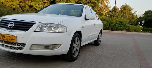 Nissan Sunny 2012