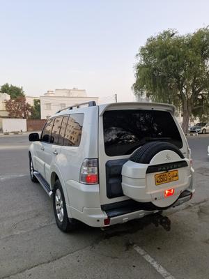 Mitsubishi Pajero 2012