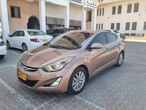 هيونداي إلنترا 2015