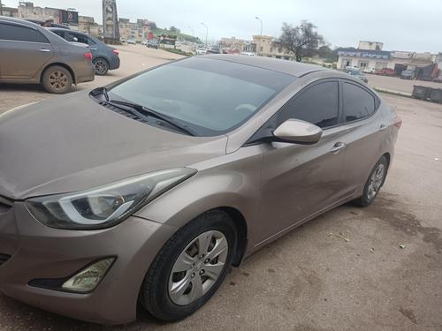 هيونداي إلنترا 2014