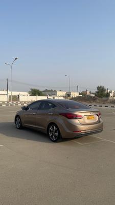 هيونداي إلنترا 2015