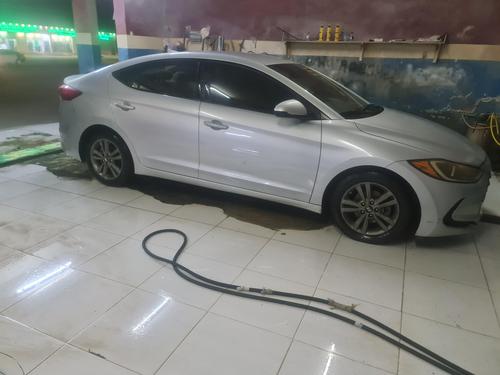 Hyundai Elantra 2018
