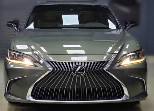 Lexus ES 350 2021