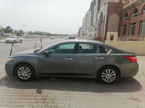 Nissan Altima 2017
