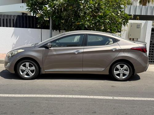 Hyundai Elantra 2014