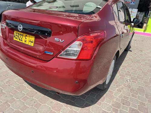Nissan Versa 2012