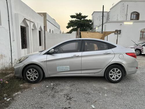 Hyundai Accent 2013
