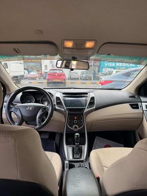 Hyundai Elantra 2016