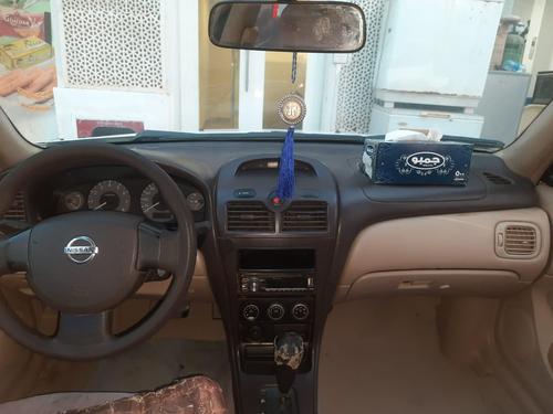 Nissan Sunny 2011