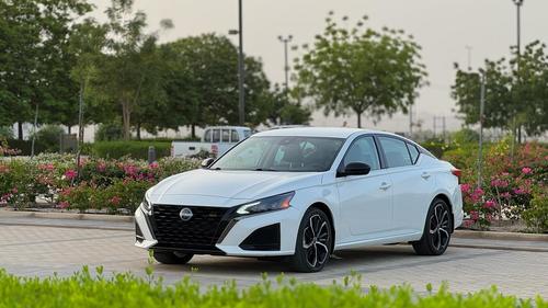 Nissan Altima 2023