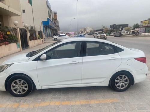 Hyundai Accent 2012