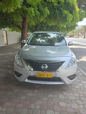 Nissan Sunny 2016