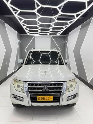 Mitsubishi Pajero 2015