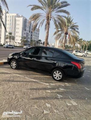 Nissan Sunny 2012