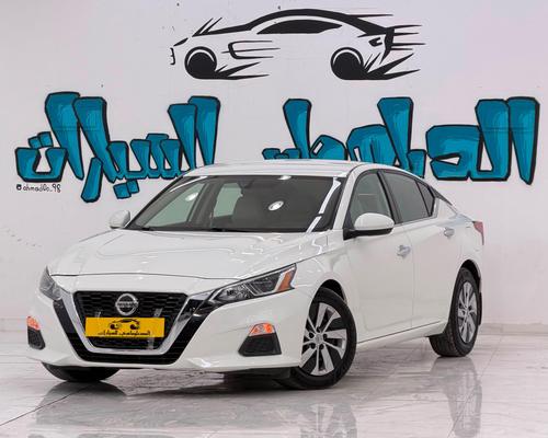 Nissan Altima 2020