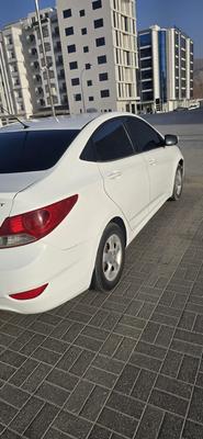 Hyundai Accent 2013