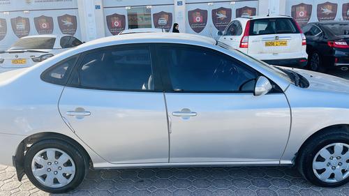 Hyundai Entourage 2010