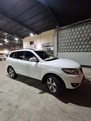Hyundai Santa Fe 2012