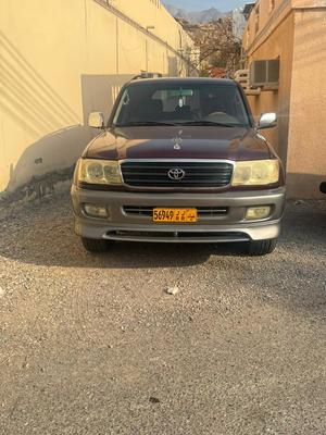 تويوتا لاند كروزر 2002