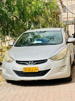 هيونداي إلنترا 2013