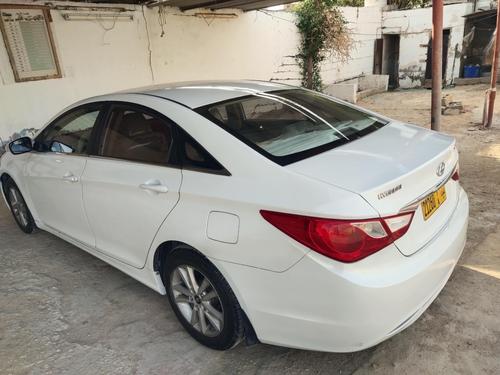 Hyundai Sonata 2011