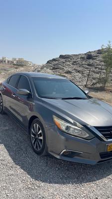 نيسان التيما 2017
