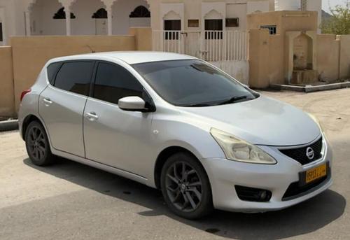Nissan Tiida 2015