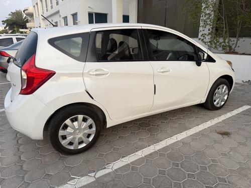 Nissan Versa 2015