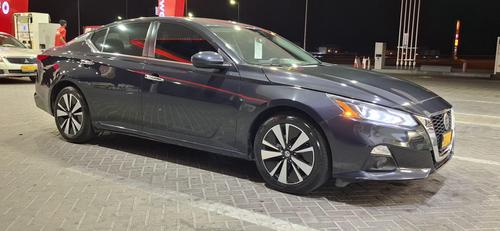 Nissan Altima 2022