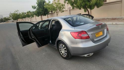 Suzuki Kizashi 2015