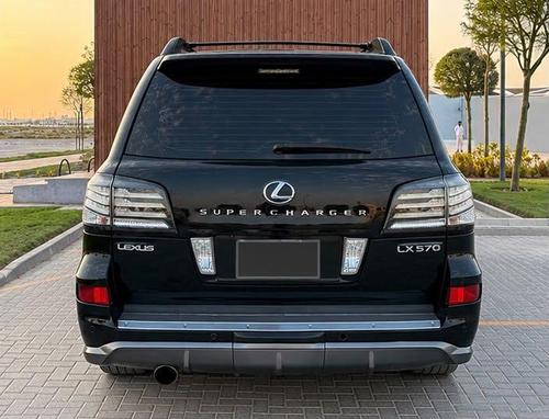 لكزس LX 570 2010