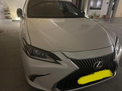Lexus ES 350 2019