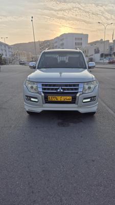 ميتسوبيشي باجيرو 2015