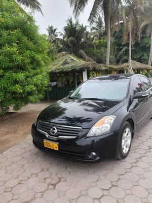 Nissan Altima 2009