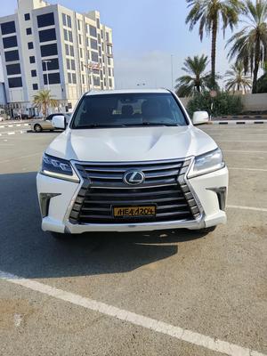 Lexus LX 570 2016
